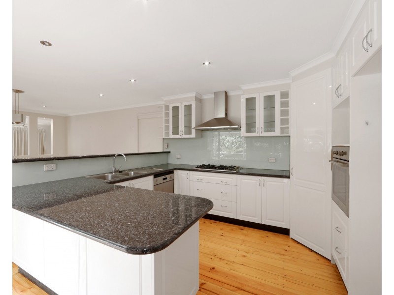 11 Delatite  Court, Rowville VIC 3178