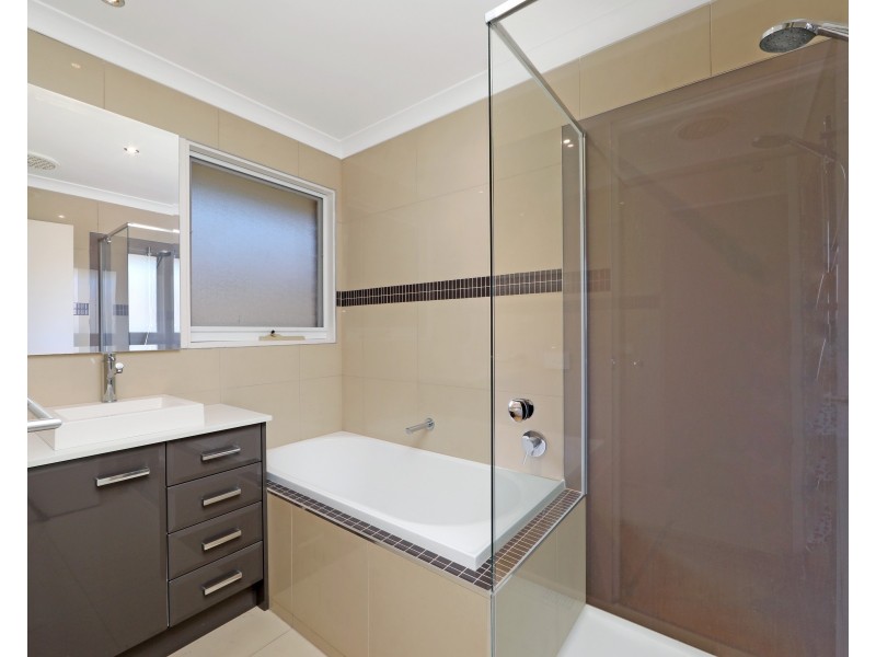 11 Delatite  Court, Rowville VIC 3178