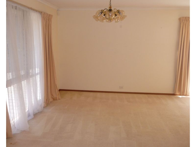 47 Balladonia Road, Rowville VIC 3178