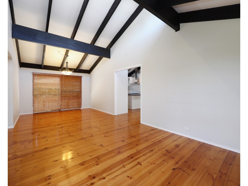 1 Hollyview  Court, Rowville VIC 3178