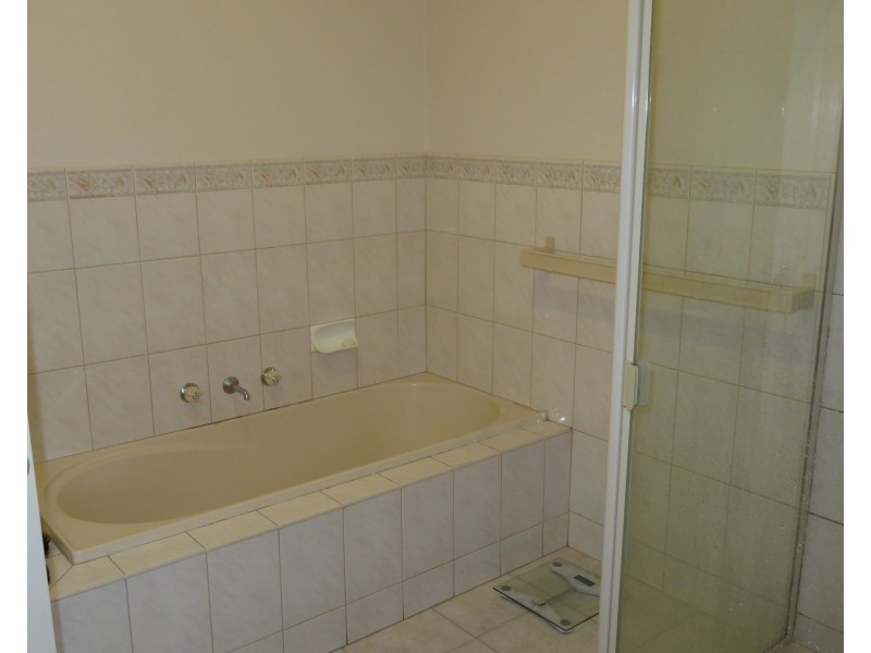 1/4A Bakers Road, Dandenong North VIC 3175