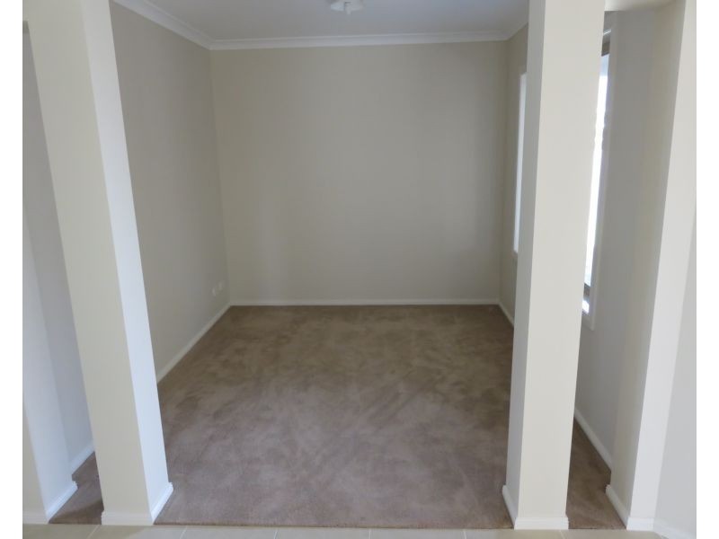 7 Little Gem Way, Berwick VIC 3806