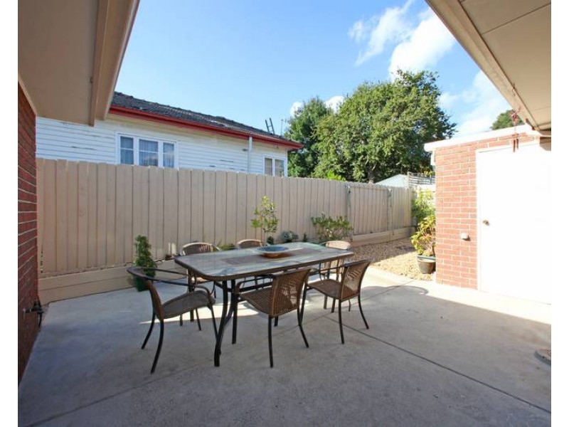 2/20 Station Street, Ferntree Gully VIC 3156