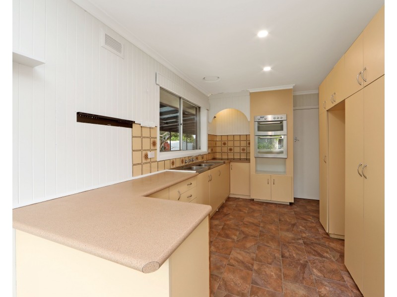 12 Susan  Street, Bayswater VIC 3153