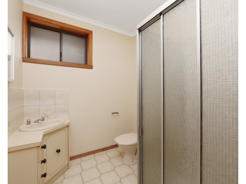 51 Taylors Lane, Rowville VIC 3178