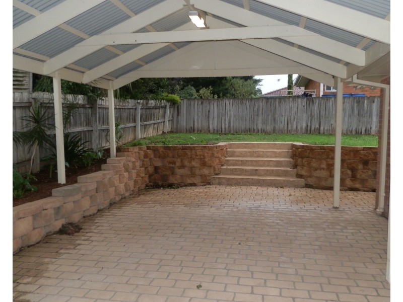 74 Hinrichsen Drive, Hallam VIC 3803
