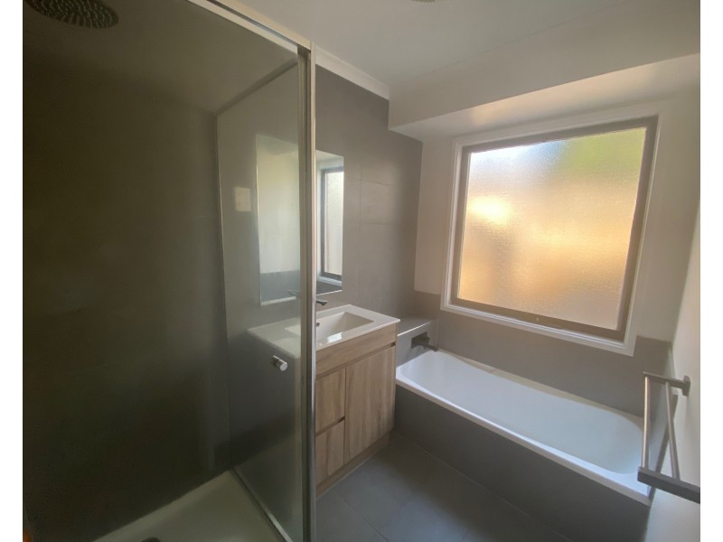 1/49 Bridgewater Way, Rowville VIC 3178