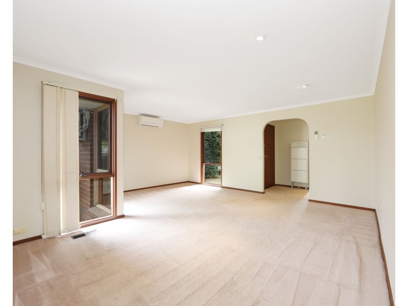 224 Dandelion Drive, Rowville VIC 3178