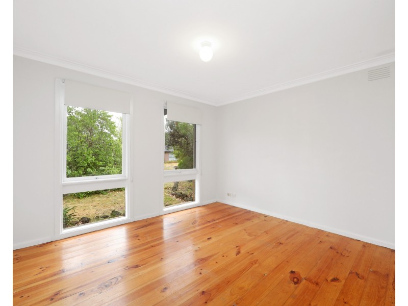 25 Elliot Street, Knoxfield VIC 3180