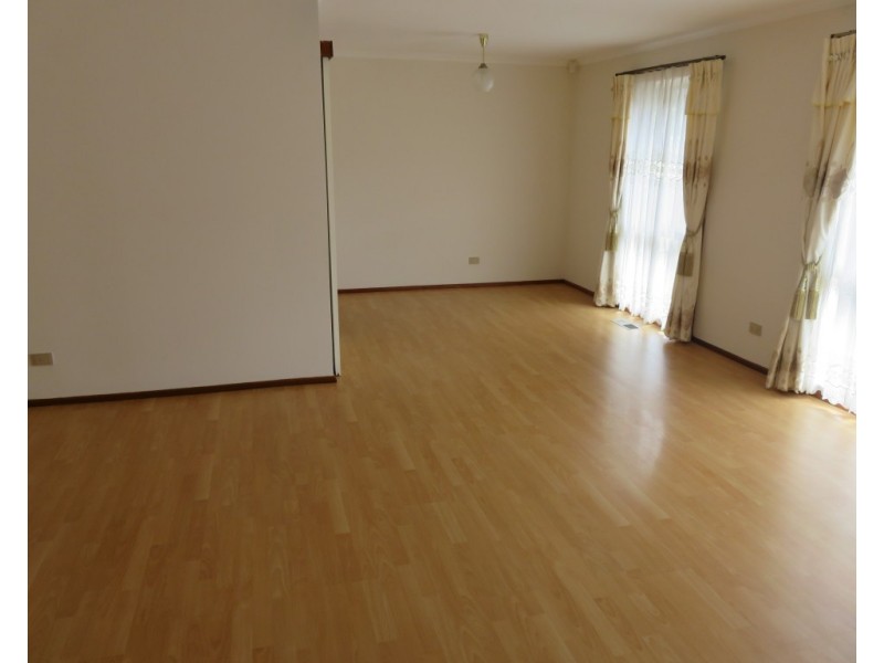 105 Murrindal Drive, Rowville VIC 3178