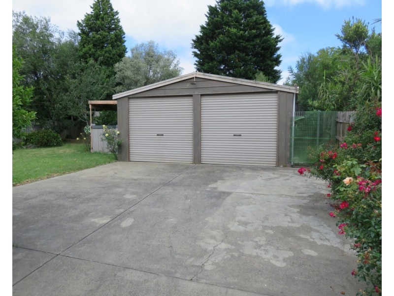 105 Murrindal Drive, Rowville VIC 3178