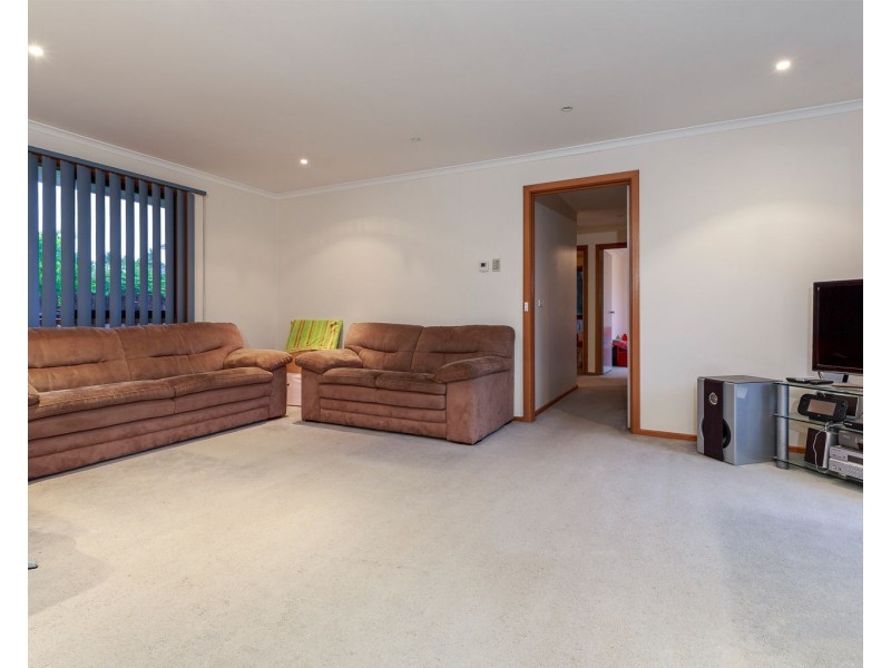 84 Liberty Avenue, Rowville VIC 3178