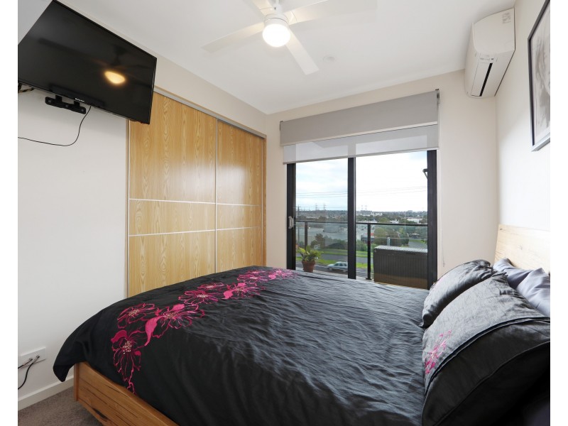 204/1165 Stud Road, Rowville VIC 3178