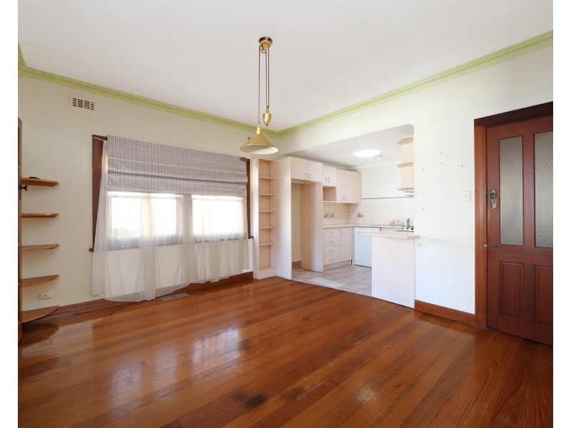 1/7 Fox Street, Dandenong VIC 3175