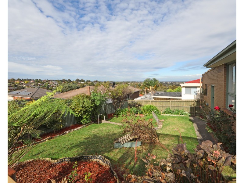 7 Goldsmith Close, Endeavour Hills VIC 3802