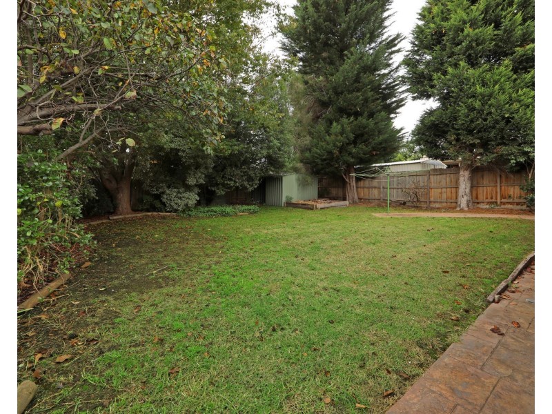 93 Bridgewater Way, Rowville VIC 3178