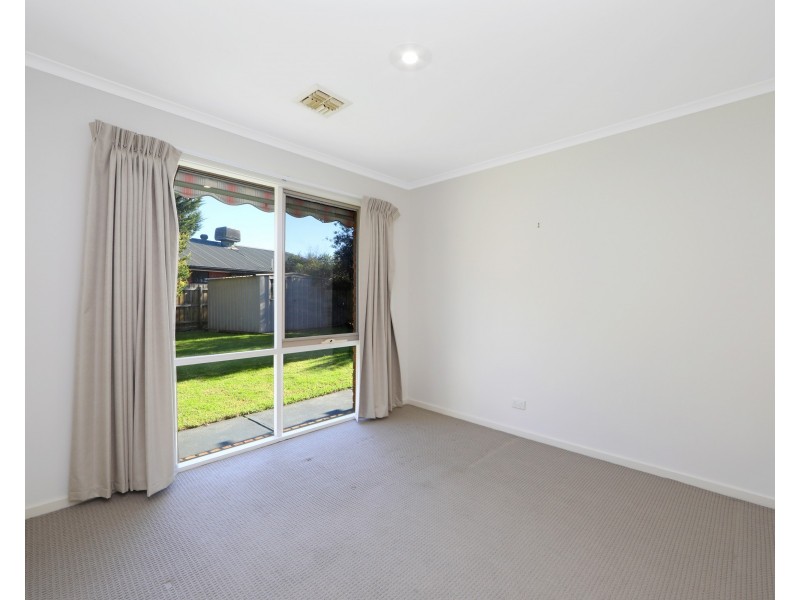 57 Allora Avenue, Ferntree Gully VIC 3156