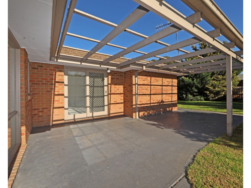57 Allora Avenue, Ferntree Gully VIC 3156