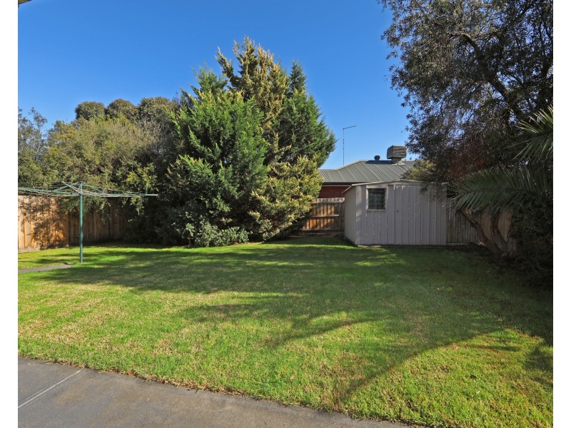57 Allora Avenue, Ferntree Gully VIC 3156