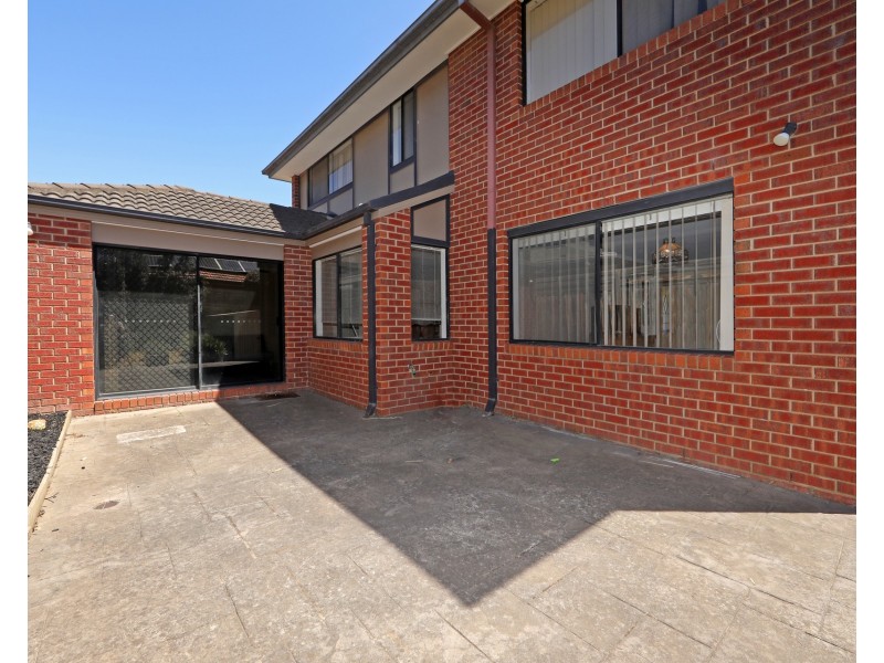 1/24 Armstrong Drive, Rowville VIC 3178