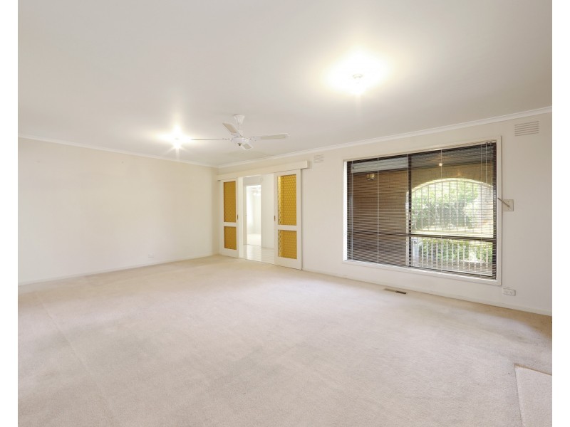 17A Allora Avenue, Ferntree Gully VIC 3156