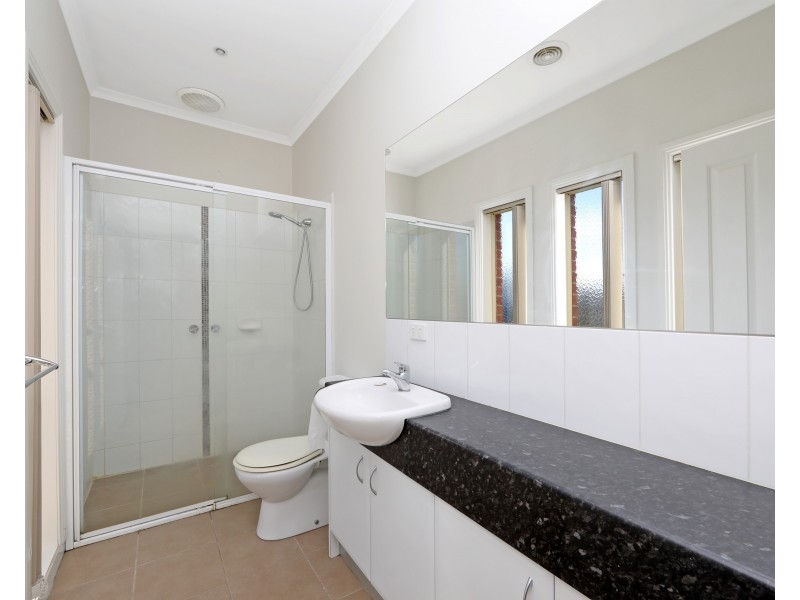 23 Lewis Road, Wantirna South VIC 3152