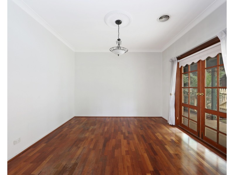 8 Cromwell Drive, Rowville VIC 3178