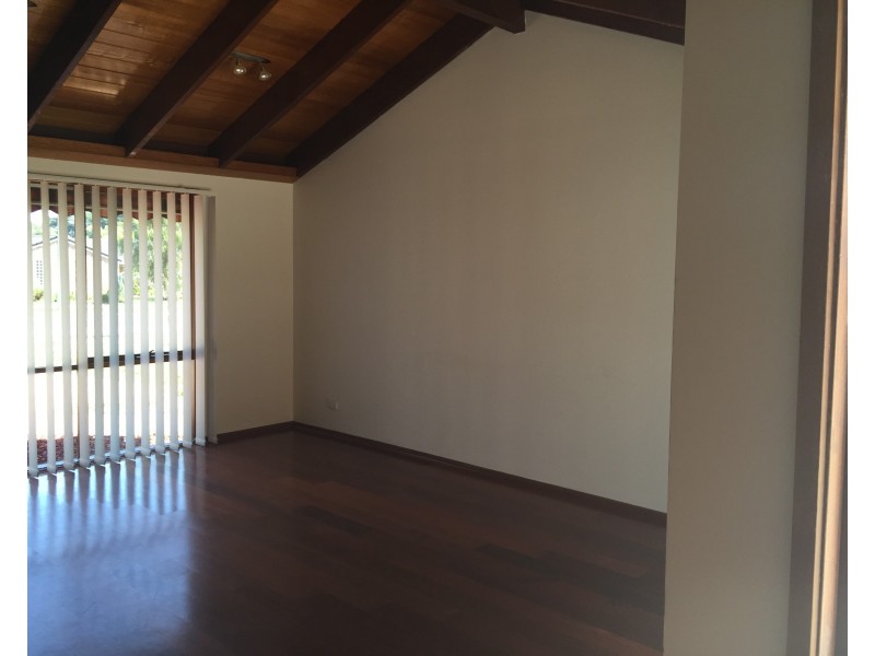 23 Bemersyde Drive, Berwick VIC 3806