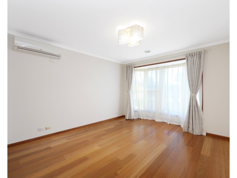 21 Spruce Drive, Rowville VIC 3178