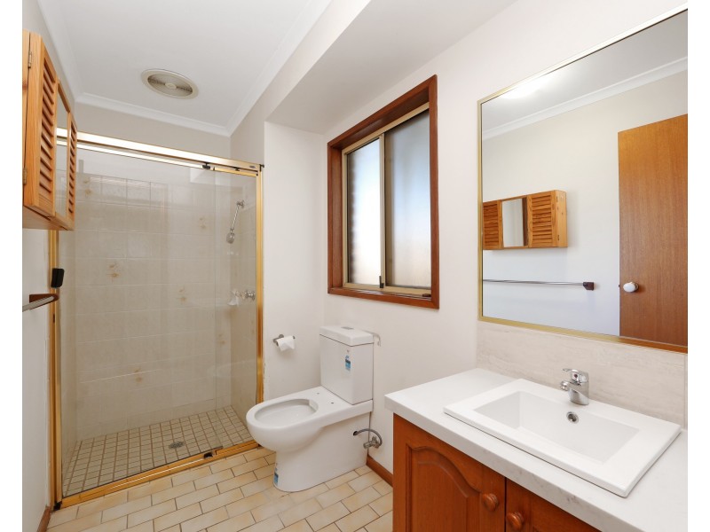 21 Spruce Drive, Rowville VIC 3178