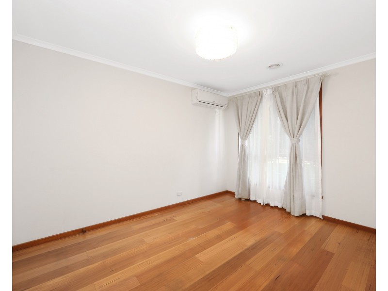 21 Spruce Drive, Rowville VIC 3178