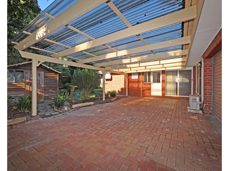 21 Spruce Drive, Rowville VIC 3178