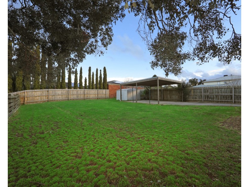 1 Streeton Court, Rowville VIC 3178