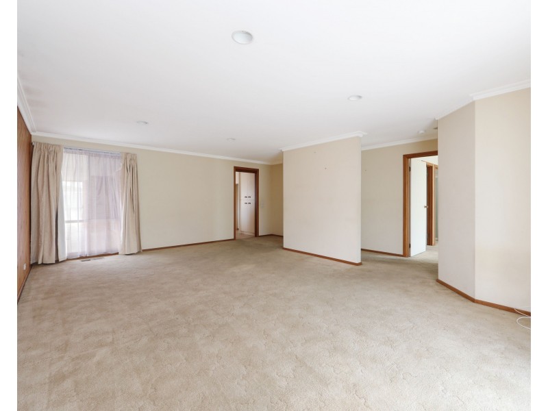 83 Ross  Street, Dandenong VIC 3175