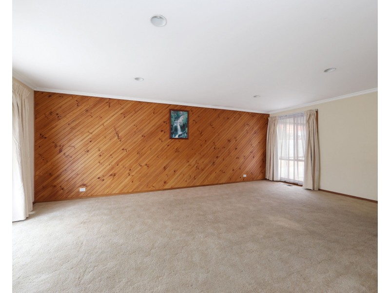 83 Ross  Street, Dandenong VIC 3175