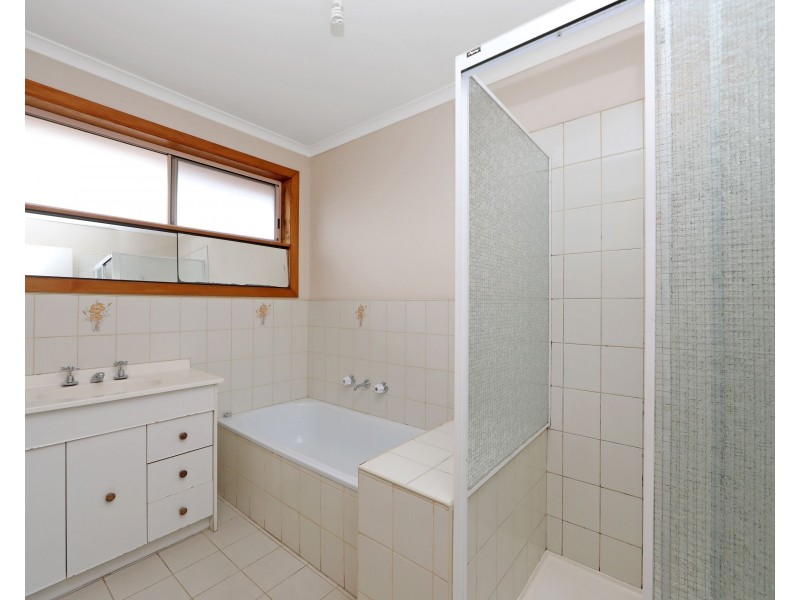 83 Ross  Street, Dandenong VIC 3175