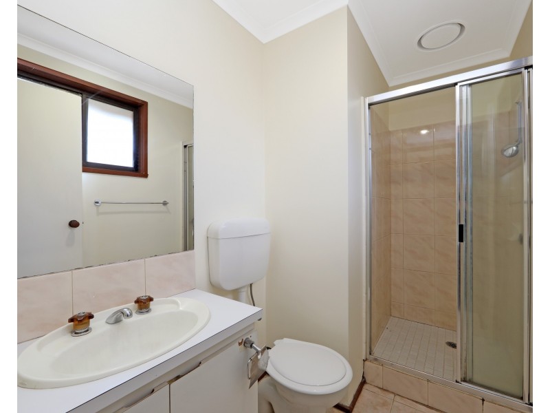 165 Dandelion Drive, Rowville VIC 3178