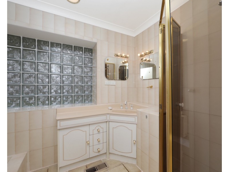 49 Hughes Street, Upwey VIC 3158