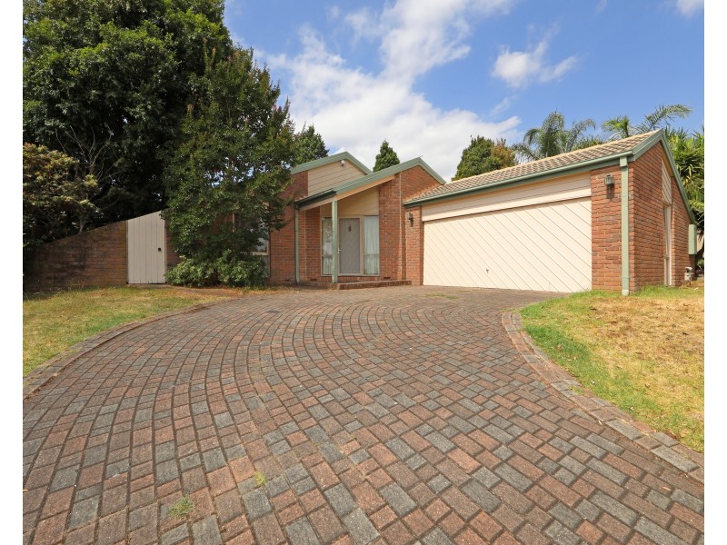 2 Rigby Mews, Rowville VIC 3178