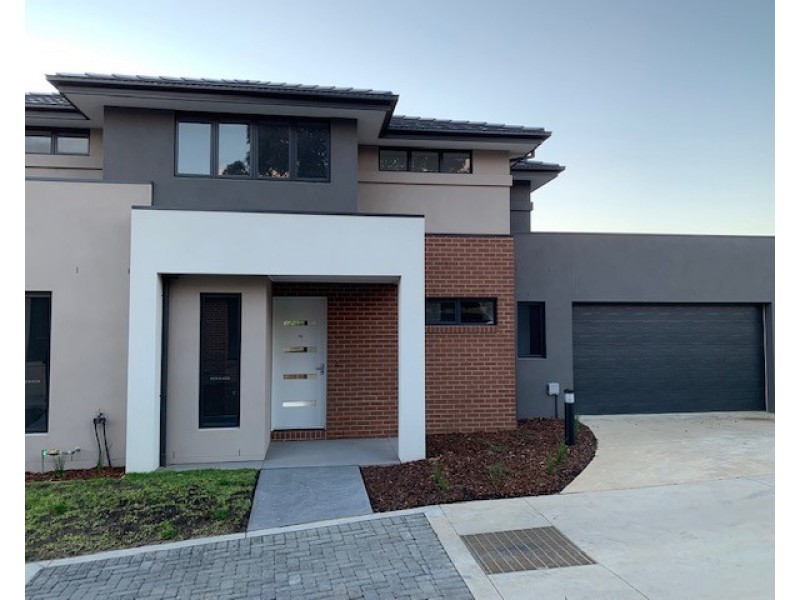 13 Laurina Close, Lysterfield VIC 3156