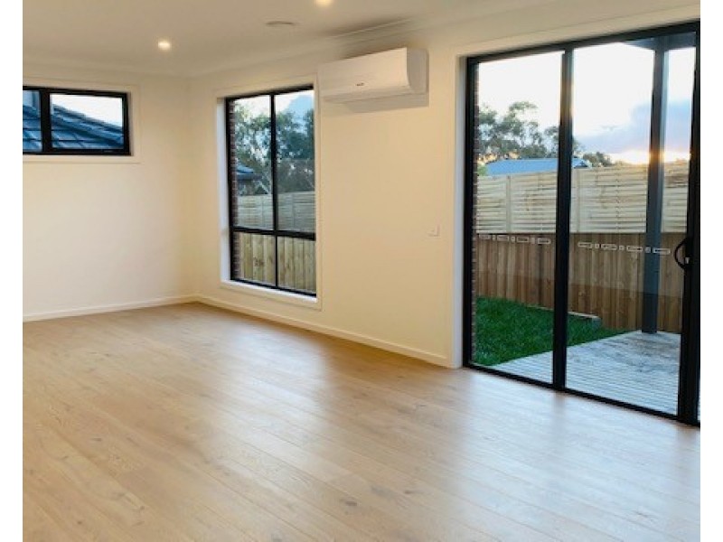 13 Laurina Close, Lysterfield VIC 3156