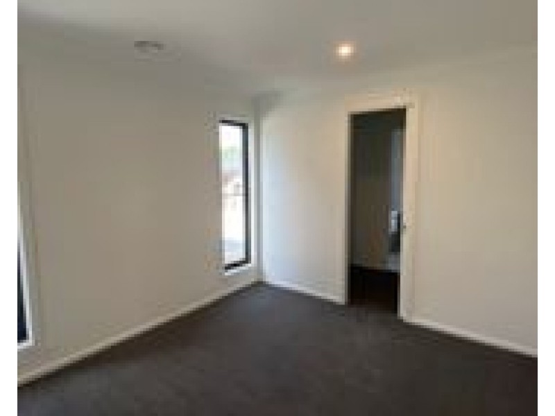 13 Laurina Close, Lysterfield VIC 3156