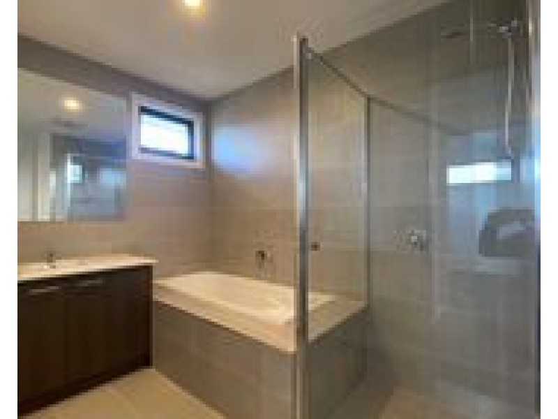 13 Laurina Close, Lysterfield VIC 3156