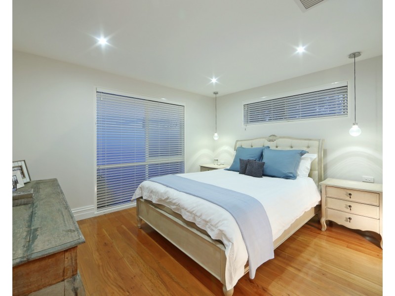 123 Dandelion Drive, Rowville VIC 3178