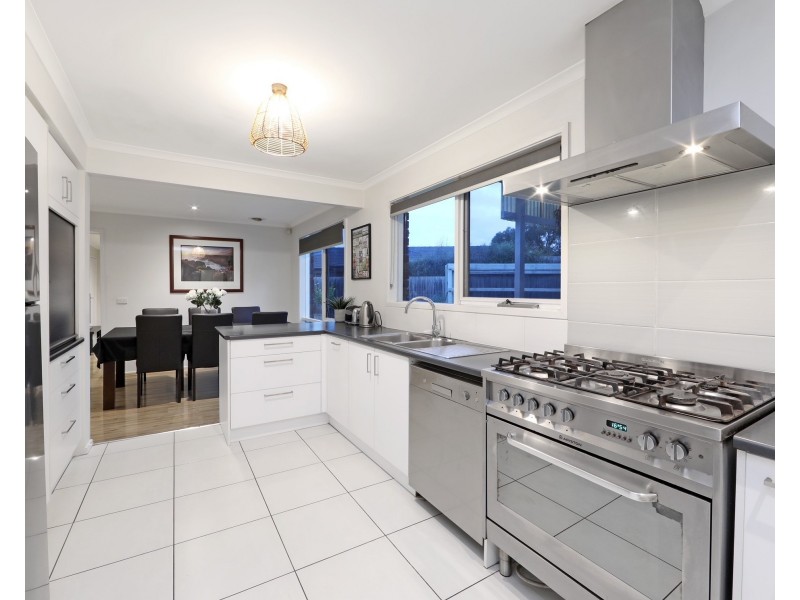 28 Goulburn Drive, Rowville VIC 3178