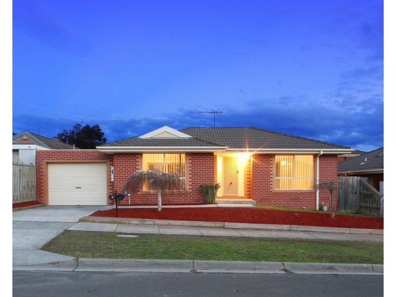 18 Michigan Place, Rowville VIC 3178