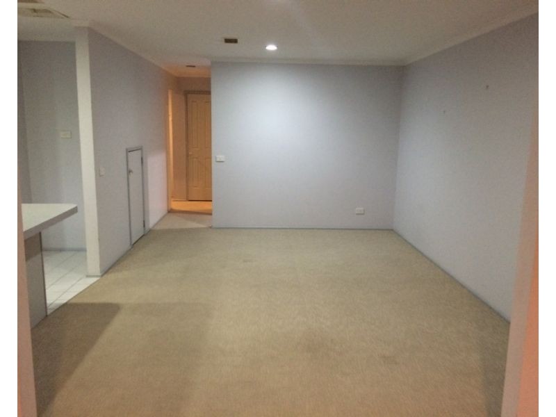 13 Landsborough Avenue, Rowville VIC 3178