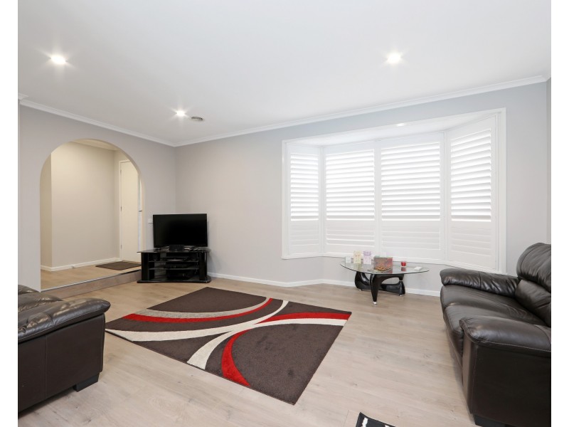 14 Prior Court, Rowville VIC 3178