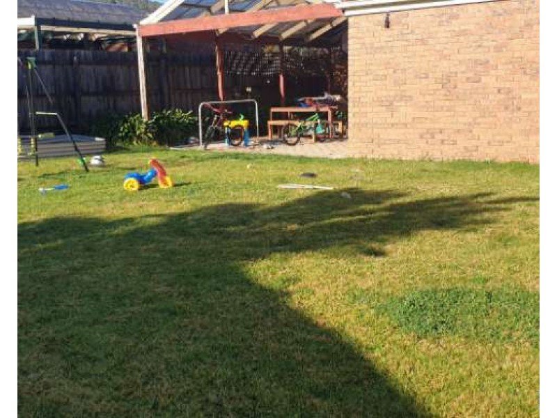 27 Farview Drive, Rowville VIC 3178