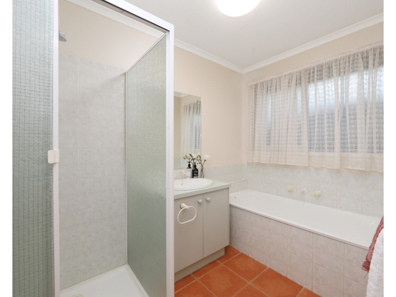 50 Trisha Drive, Rowville VIC 3178